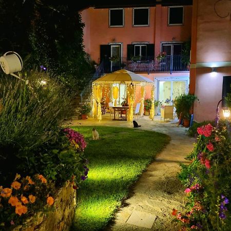 Casa Vacanze Family Albisola Superiore Ngoại thất bức ảnh