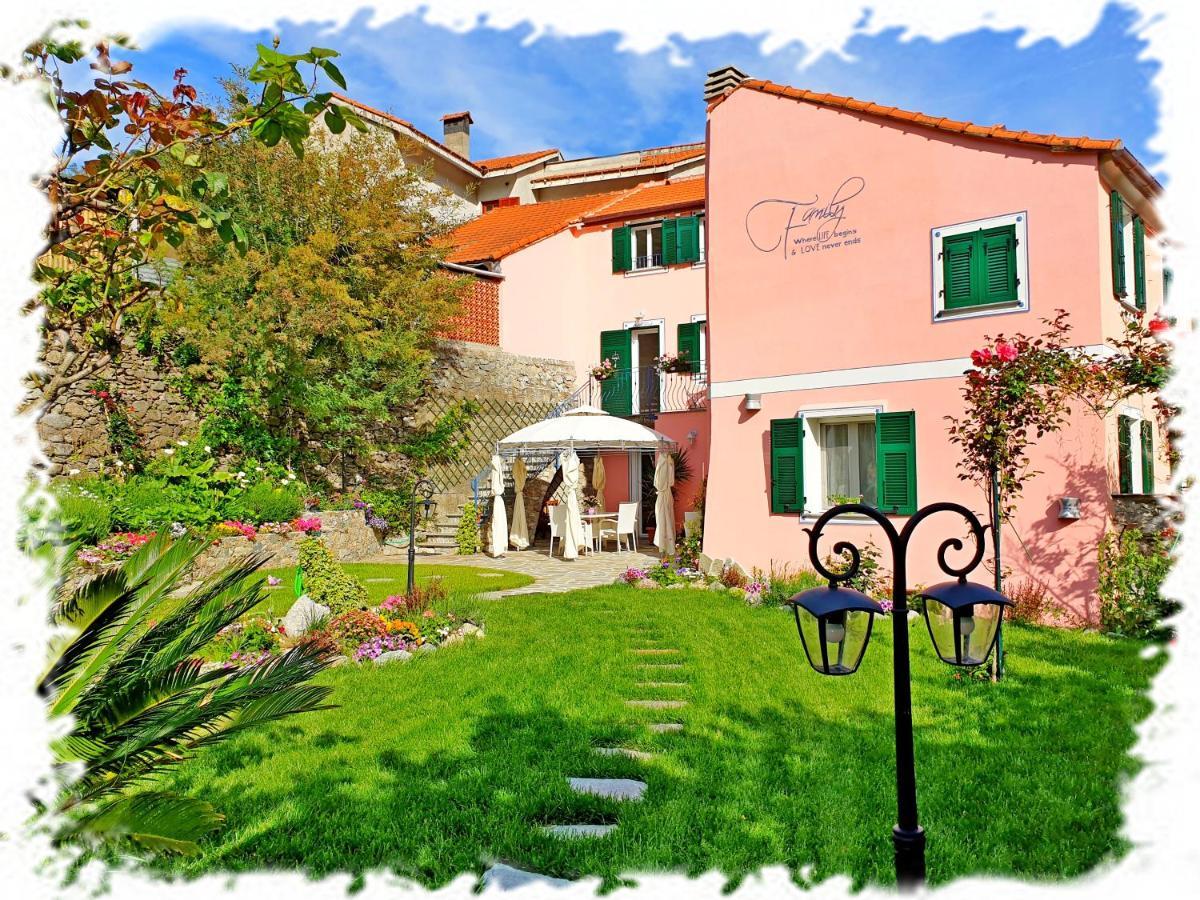 Casa Vacanze Family Albisola Superiore Ngoại thất bức ảnh