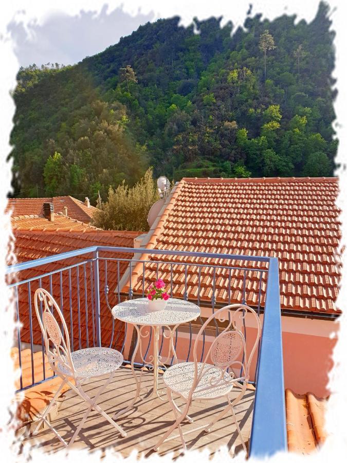 Casa Vacanze Family Albisola Superiore Ngoại thất bức ảnh