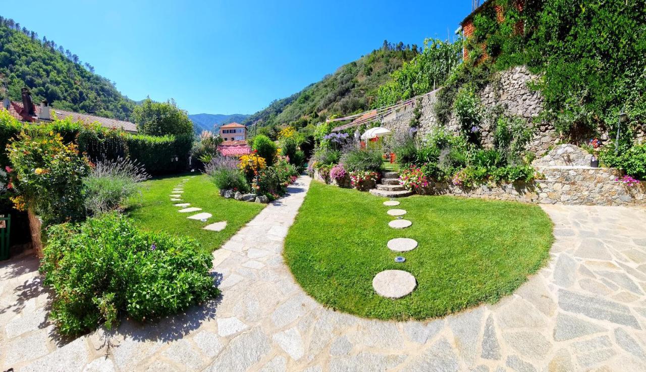 Casa Vacanze Family Albisola Superiore Ngoại thất bức ảnh